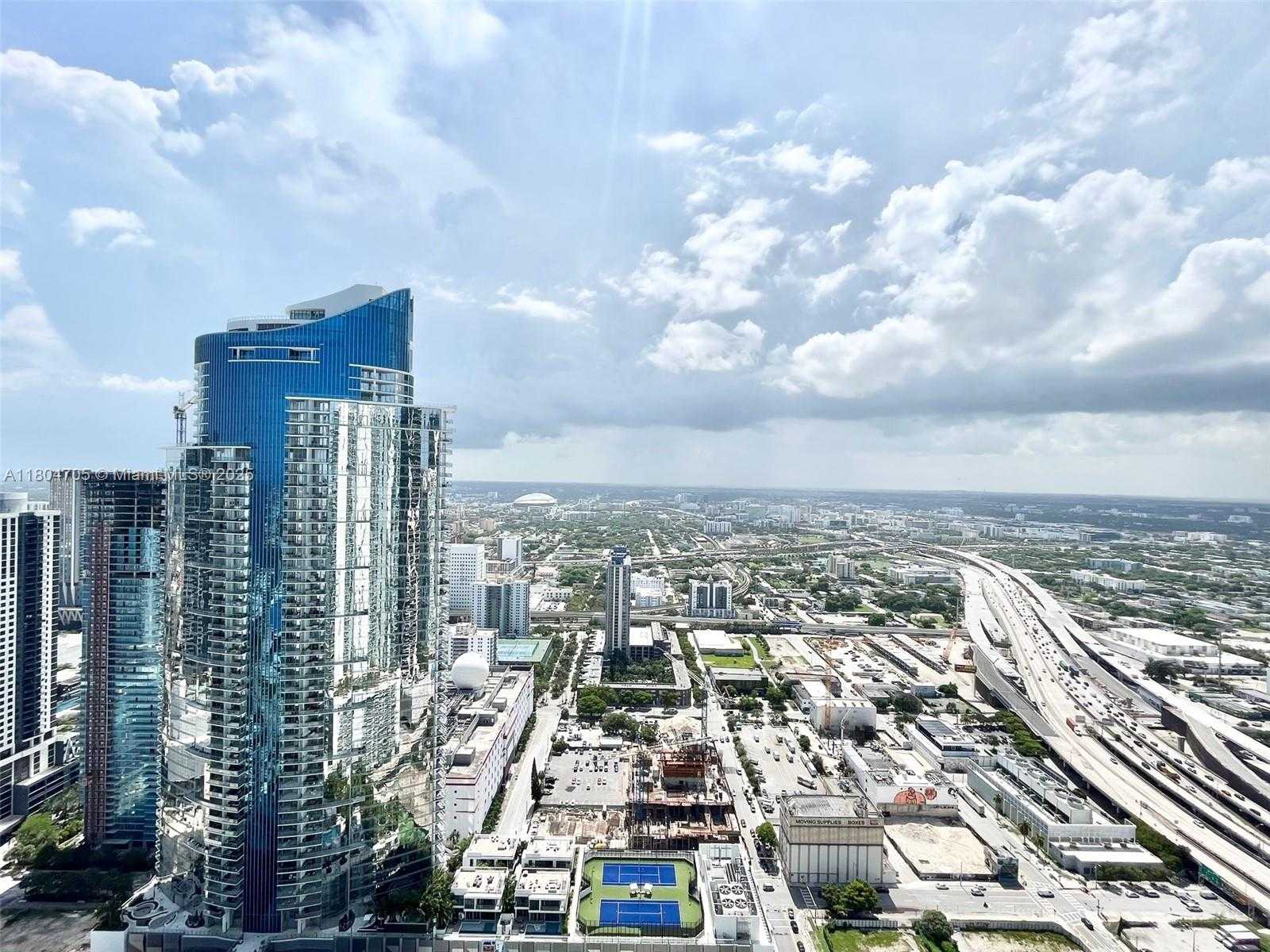 Small Image of 900 BISCAYNE BLVD #5309, Miami Number 20