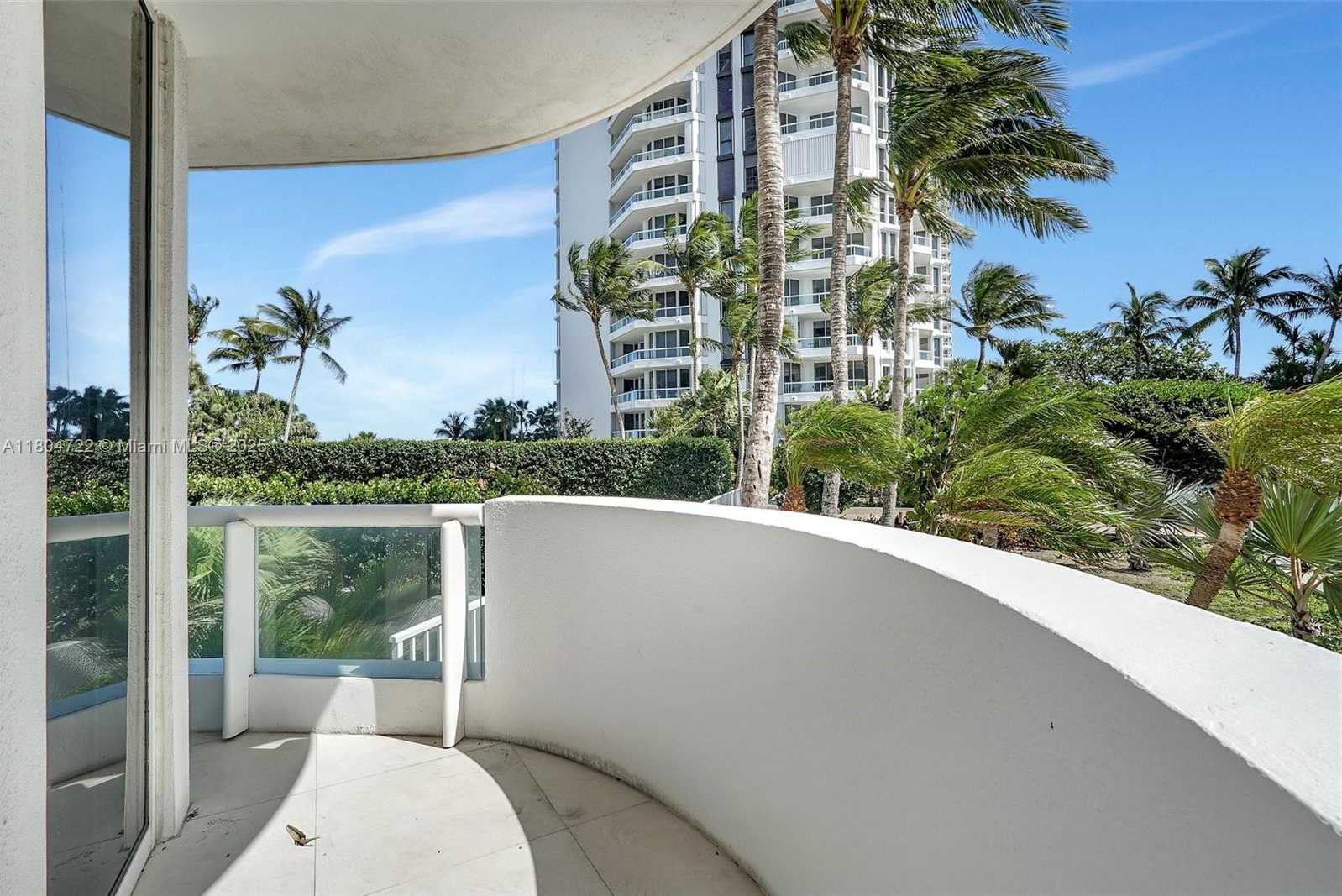 Small Image of 21200 POINT PL #403, Aventura Number 58