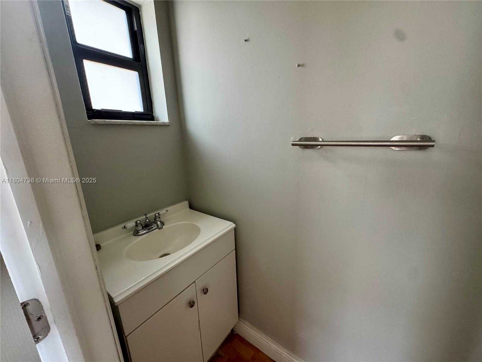 Small Image of 4271 NORTH WEST 11TH ST #10, Miami Number 13