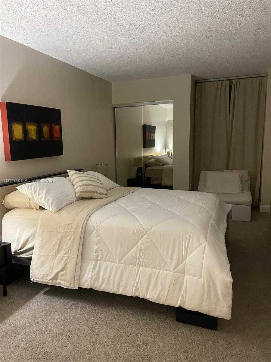 Small Image of 800 NORTH MIAMI AVE #E-509, Miami Number 3