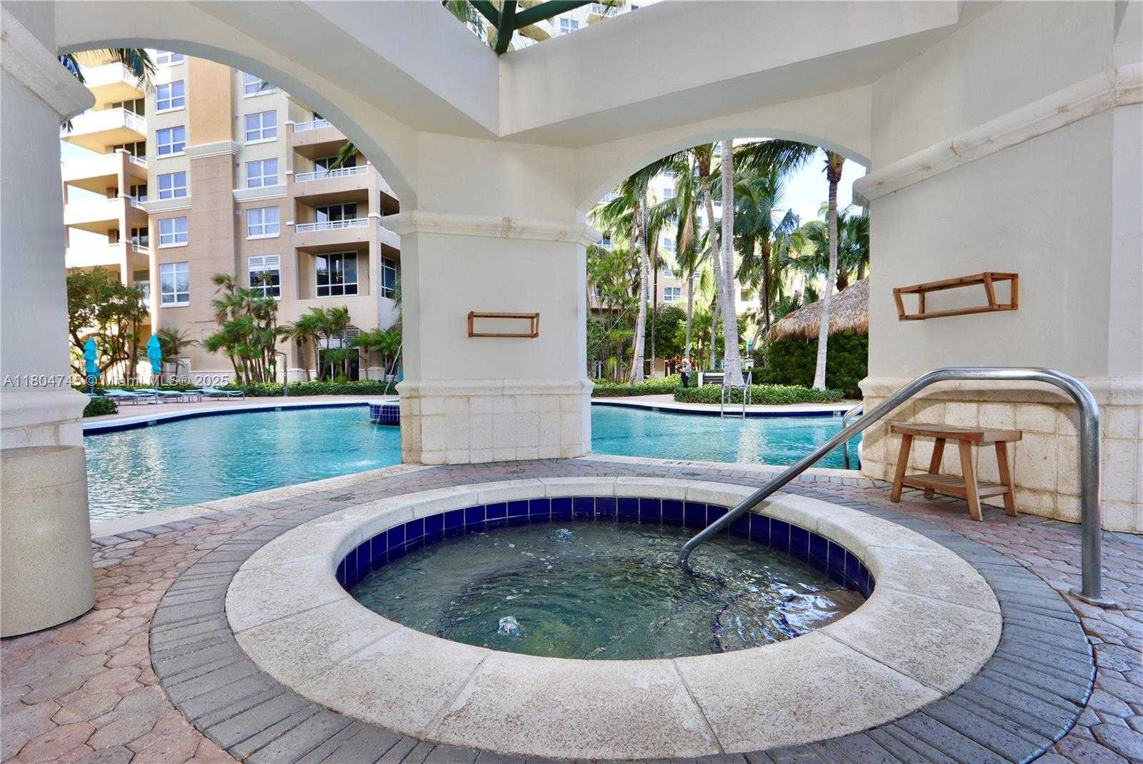 Small Image of 19501 WEST COUNTRY CLUB DR #1606, Aventura Number 6
