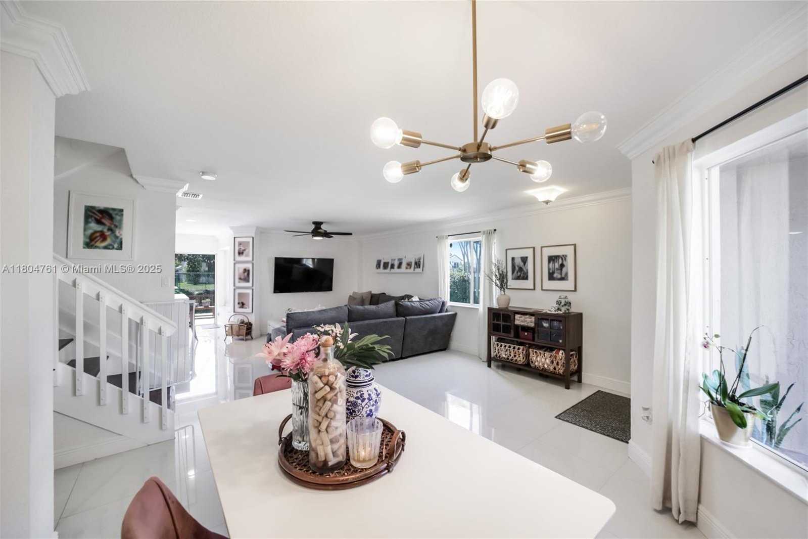 Small Image of 16340 SOUTH WEST 75TH STREET, Miami Number 12