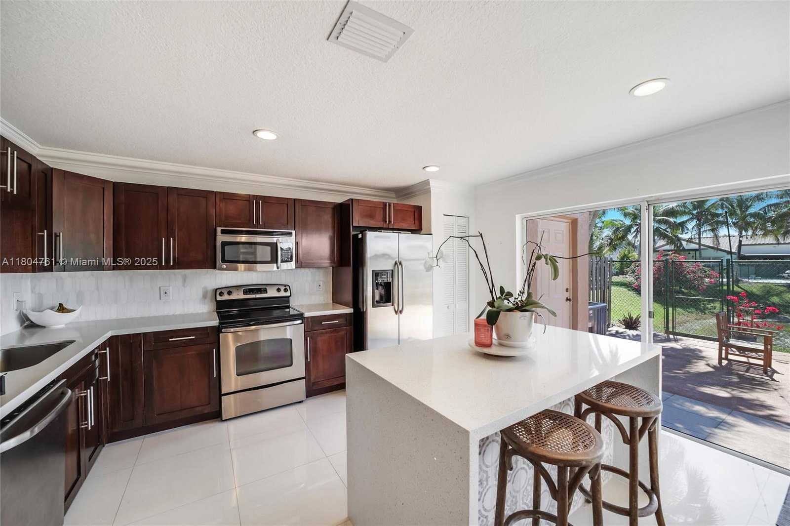 Small Image of 16340 SOUTH WEST 75TH STREET, Miami Number 15