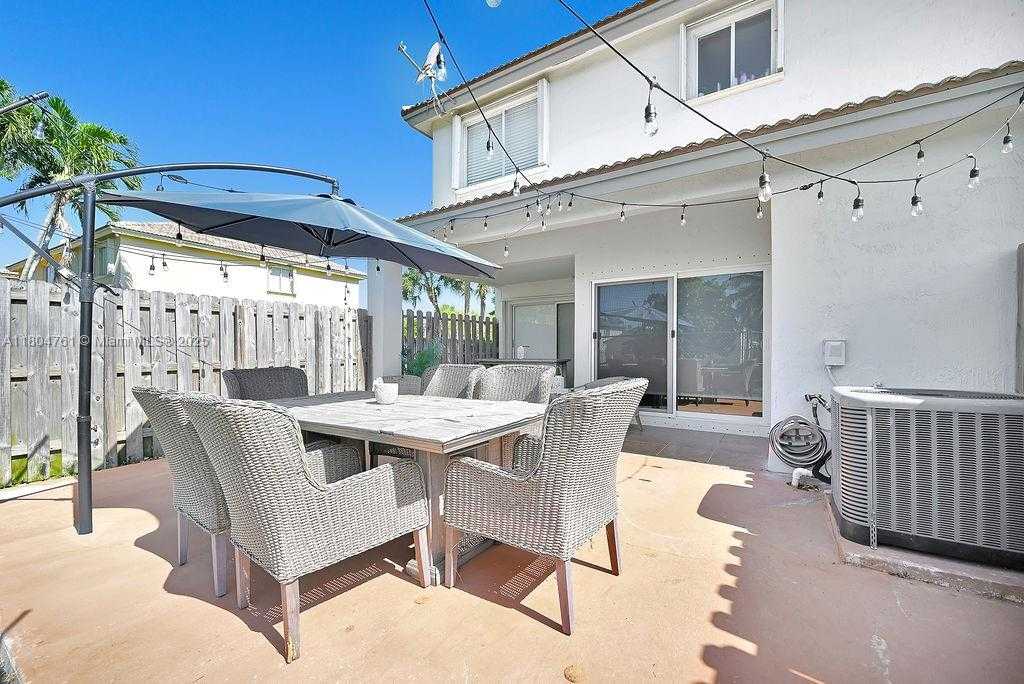 Small Image of 16340 SOUTH WEST 75TH STREET, Miami Number 19