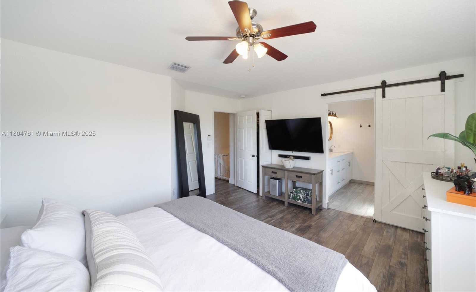 Small Image of 16340 SOUTH WEST 75TH STREET, Miami Number 25