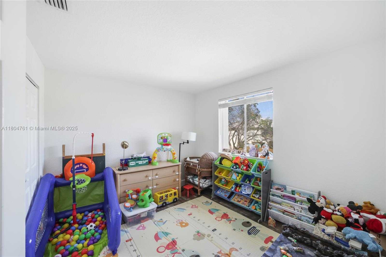 Small Image of 16340 SOUTH WEST 75TH STREET, Miami Number 31