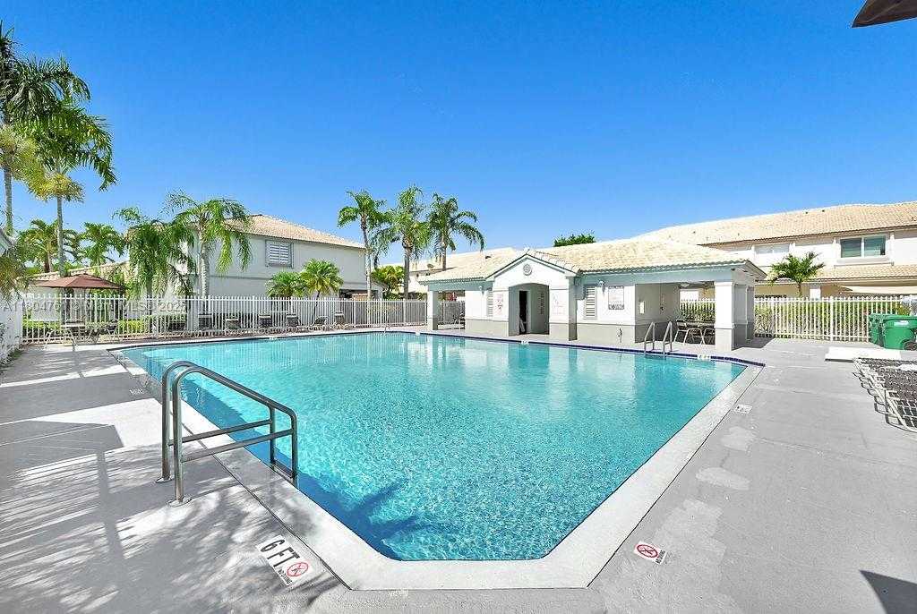 Small Image of 16340 SOUTH WEST 75TH STREET, Miami Number 45