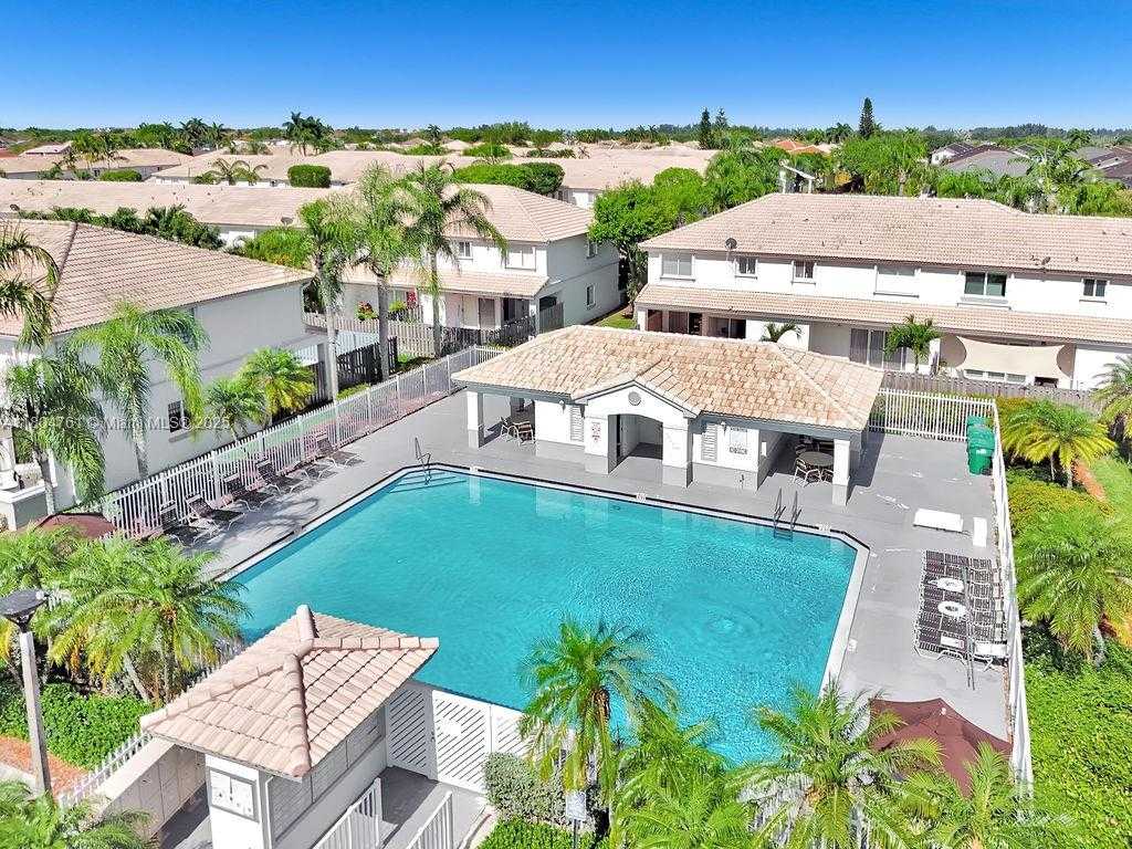 Small Image of 16340 SOUTH WEST 75TH STREET, Miami Number 47