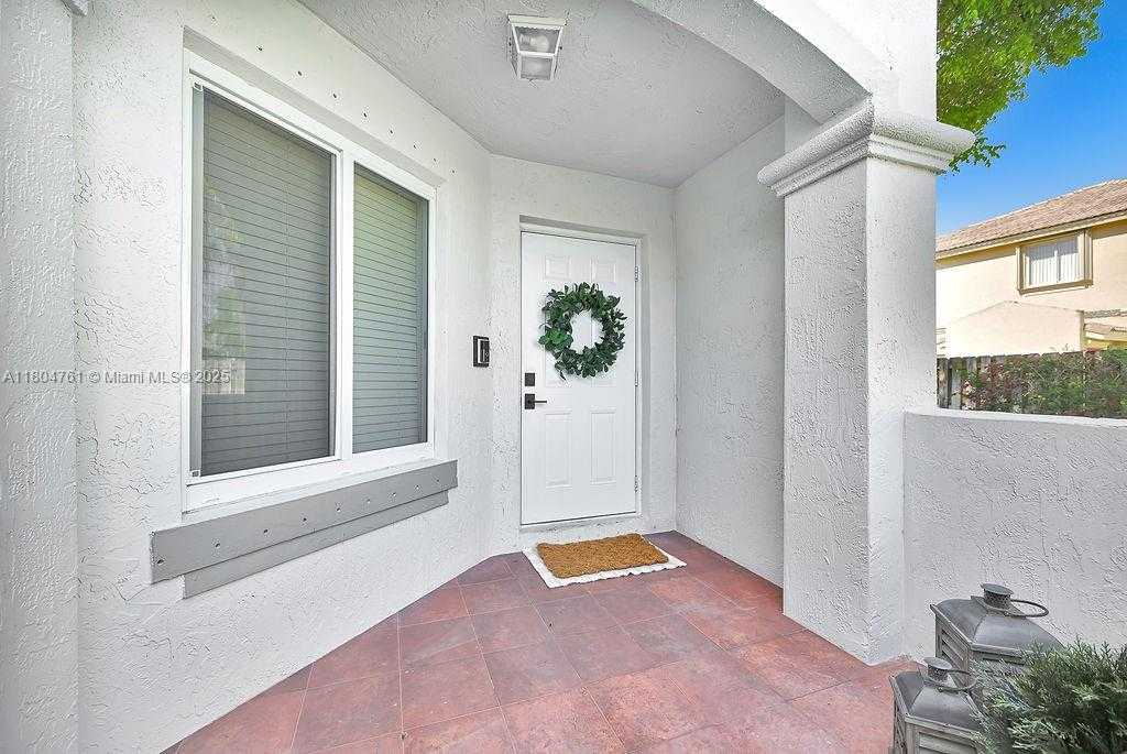 Small Image of 16340 SOUTH WEST 75TH STREET, Miami Number 7