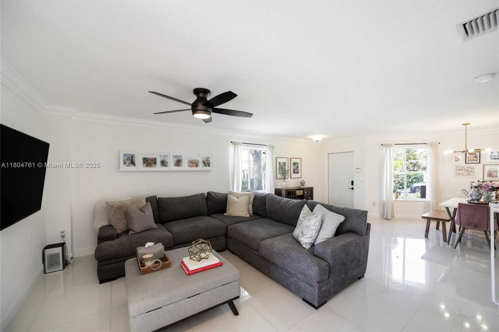Small Image of 16340 SOUTH WEST 75TH STREET, Miami Number 8