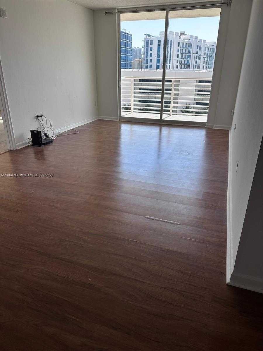 Small Image of 18800 NORTH EAST 29 AVE #808, Aventura Number 2