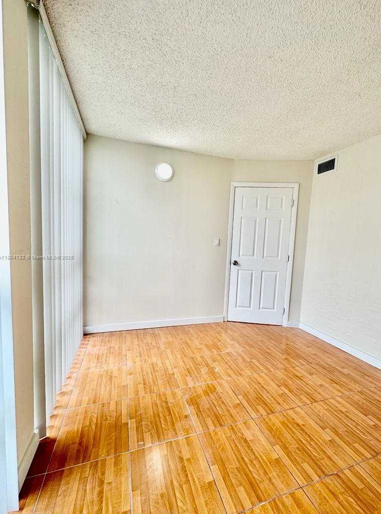 Small Image of 701 THREE ISLANDS BLVD #203, Hallandale Beach Number 14