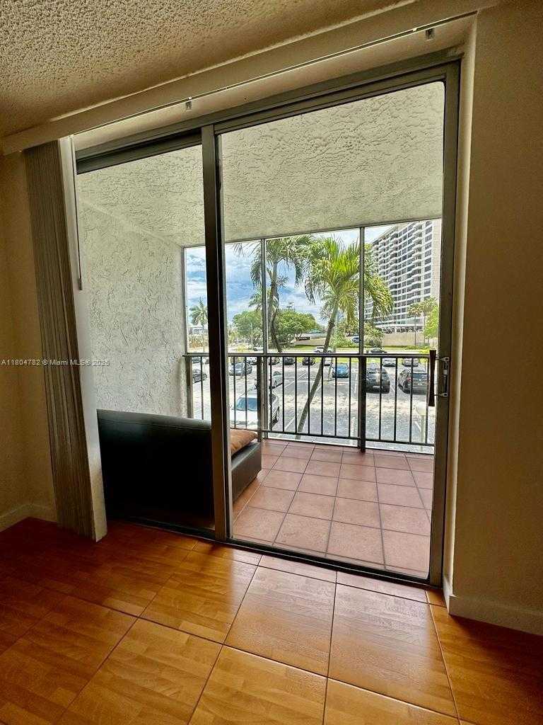 Small Image of 701 THREE ISLANDS BLVD #203, Hallandale Beach Number 9