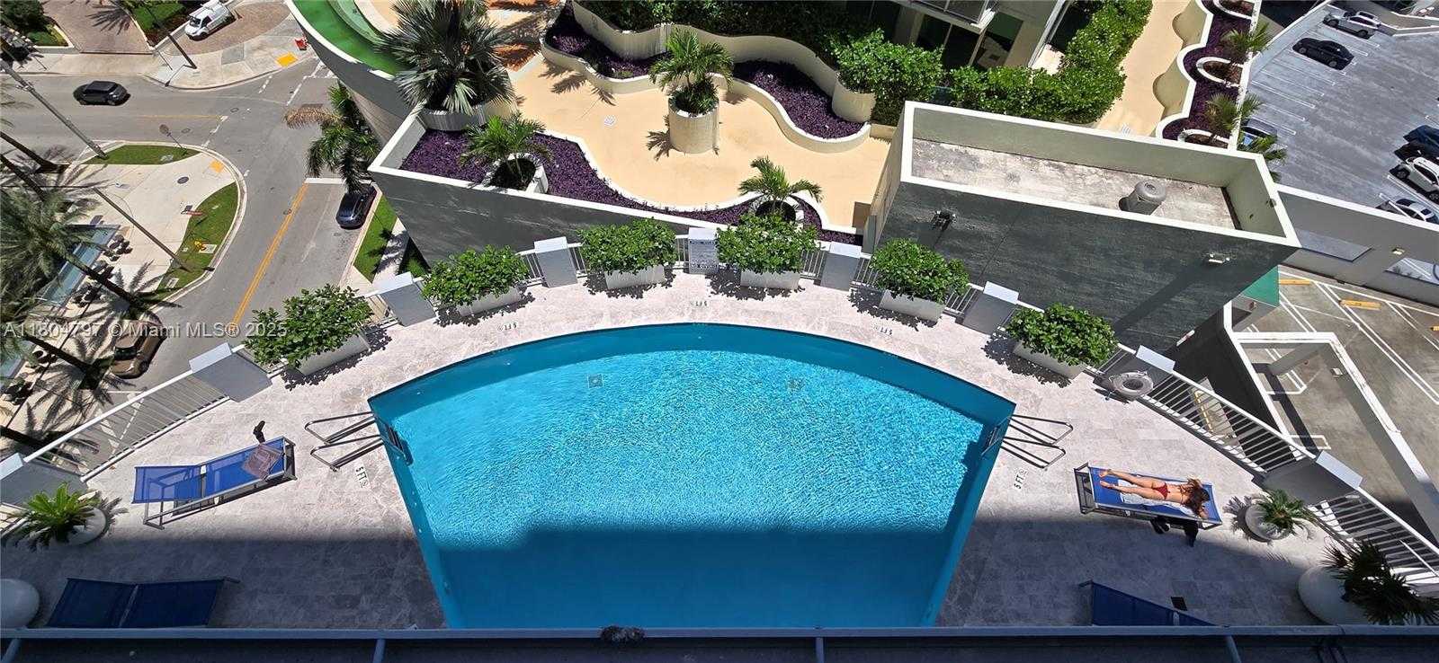 Small Image of 170 SOUTH EAST 14TH ST #1403, Miami Number 12