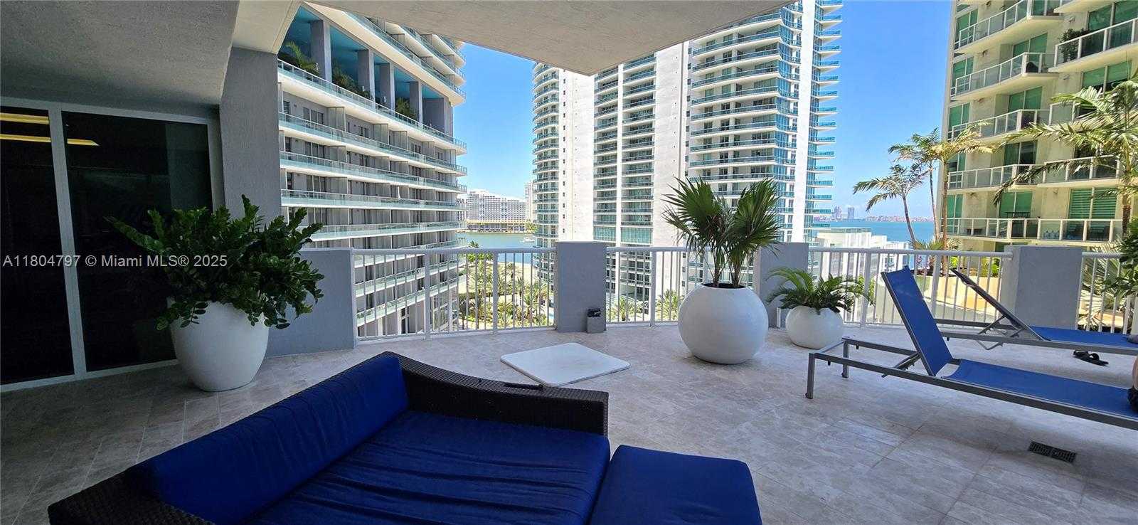 Small Image of 170 SOUTH EAST 14TH ST #1403, Miami Number 14