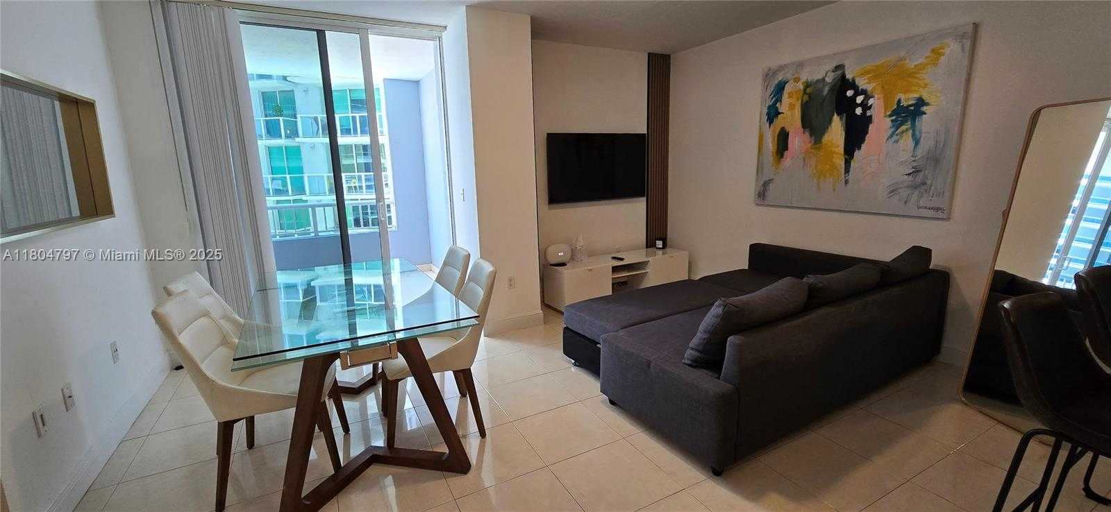 Small Image of 170 SOUTH EAST 14TH ST #1403, Miami Number 2