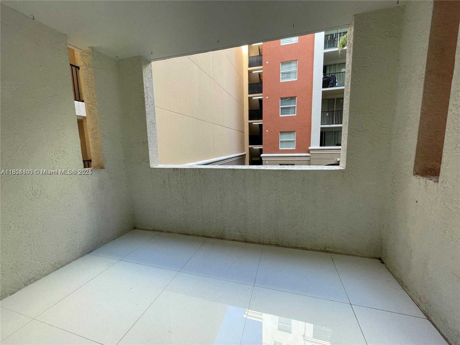 Small Image of 17100 NORTH BAY RD #1310, Sunny Isles Beach Number 11