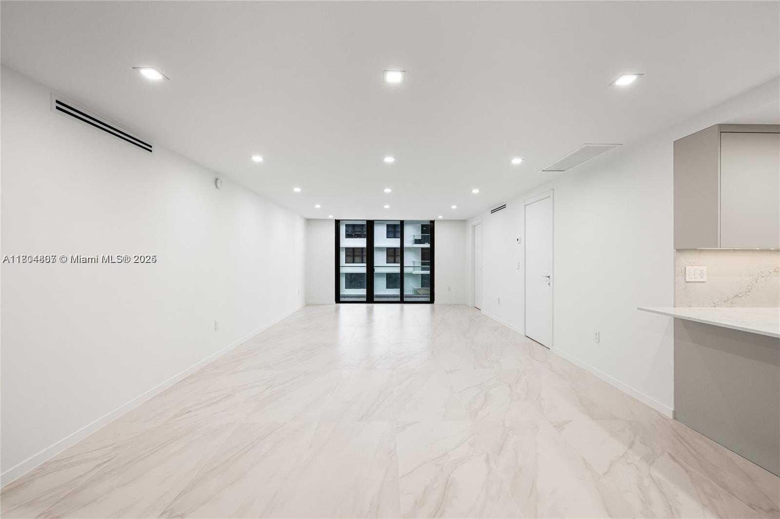 Small Image of 9801 COLLINS AVE #14V, Bal Harbour Number 7