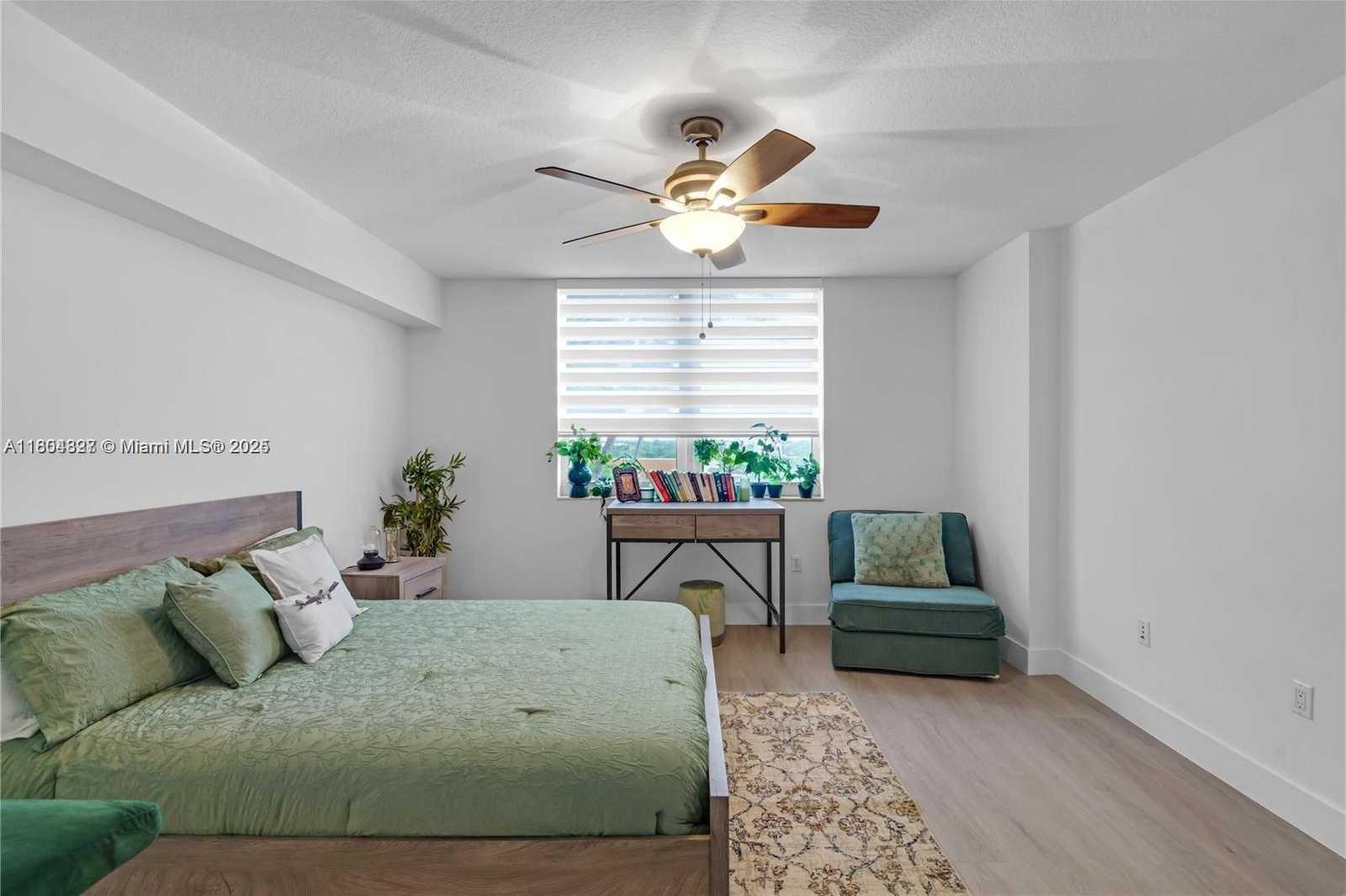 Small Image of 3232 SOUTH WEST 22ND TER #804, Miami Number 20