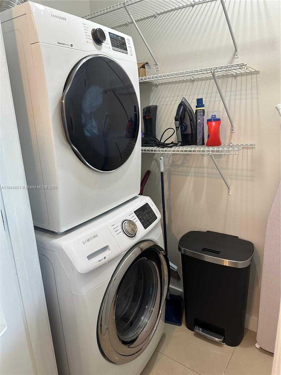Small Image of 3301 NORTH EAST 1ST AVE #H2106, Miami Number 17