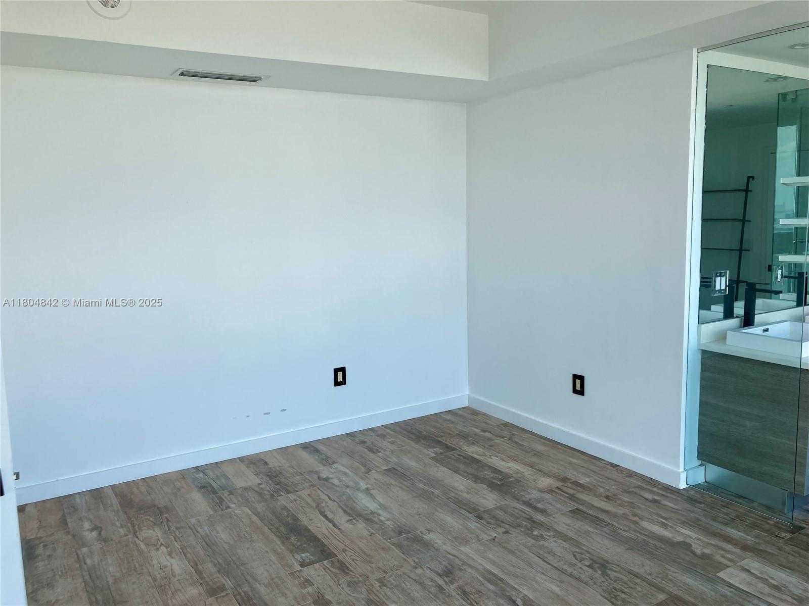 Small Image of 650 NORTH EAST 32ND ST #4408, Miami Number 11