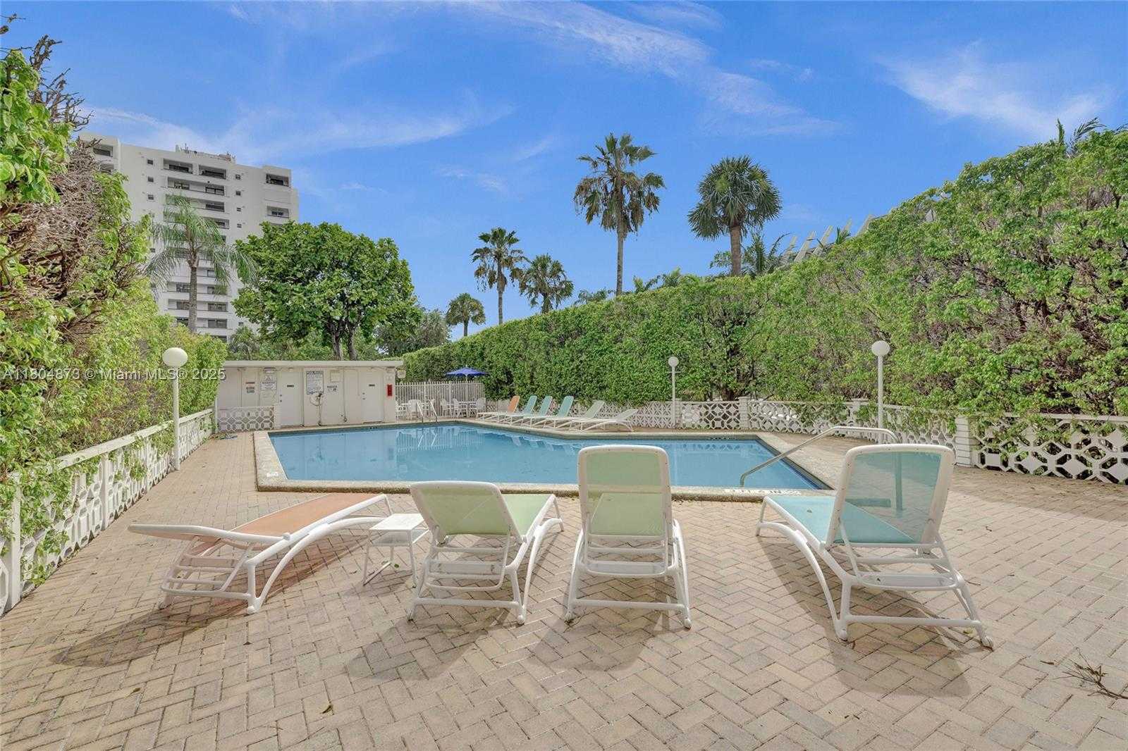Small Image of 1881 WASHINGTON AVE #4E, Miami Beach Number 25