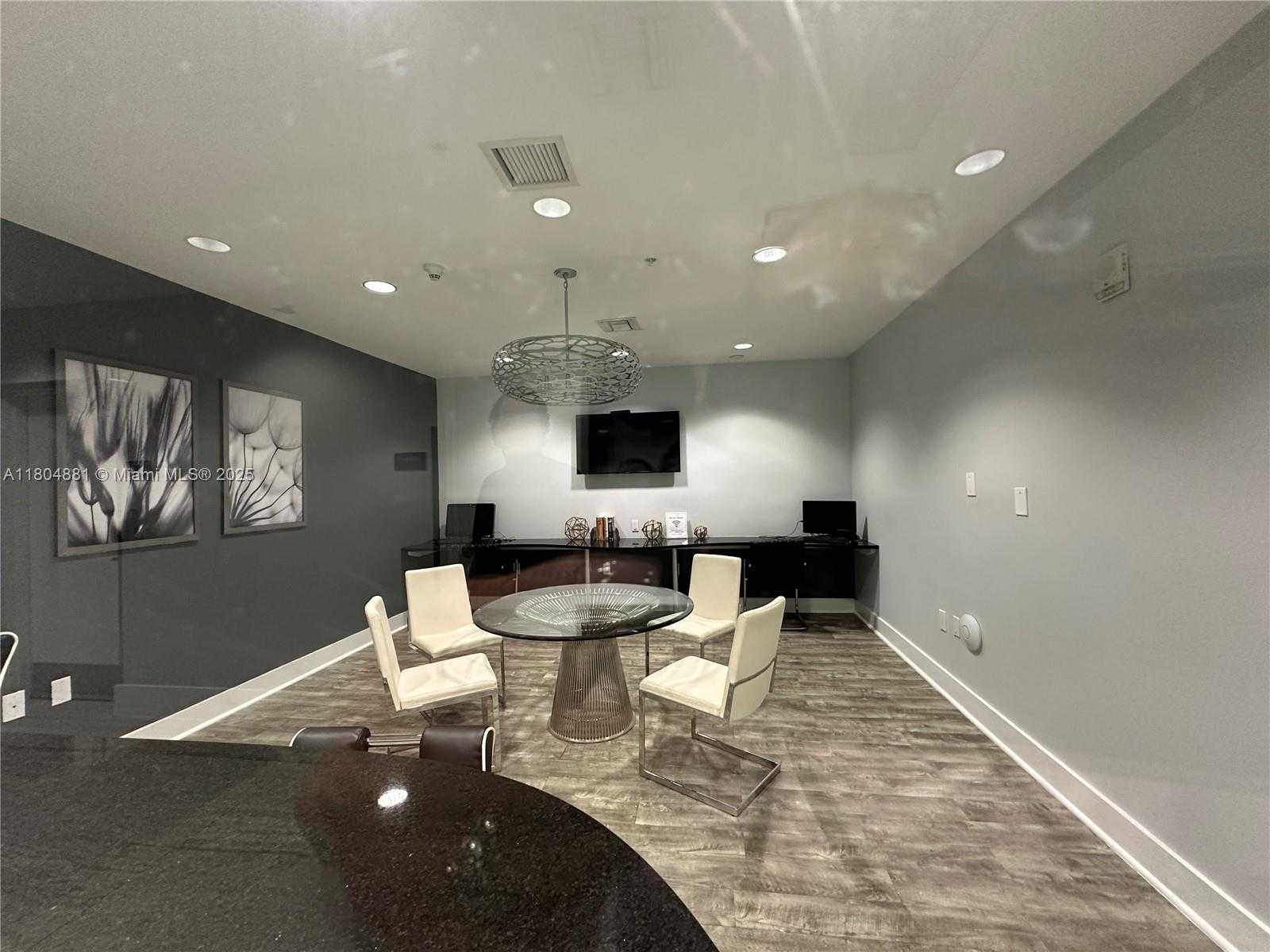 Small Image of 1861 NORTH WEST S RIVER DR #1007, Miami Number 6