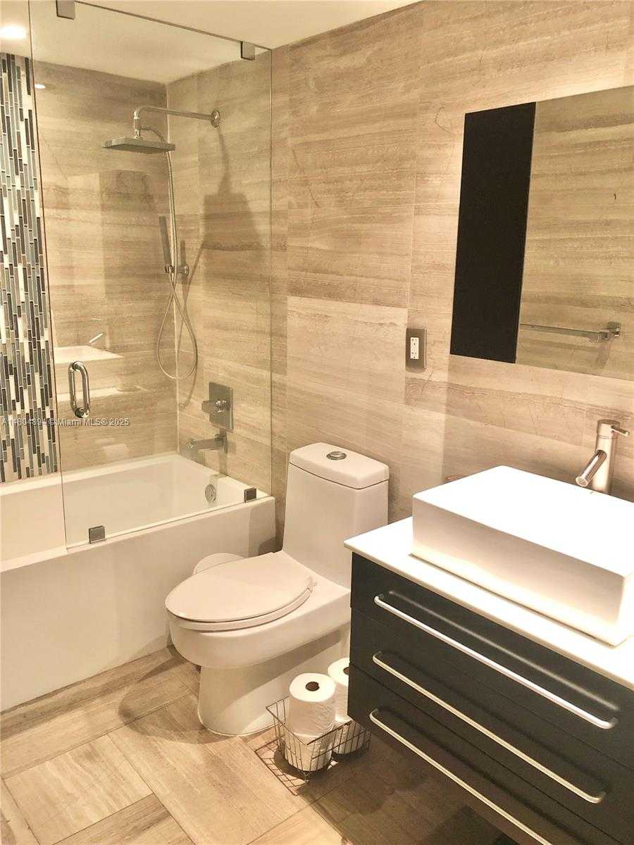 Small Image of 19380 COLLINS AVE #303, Sunny Isles Beach Number 23