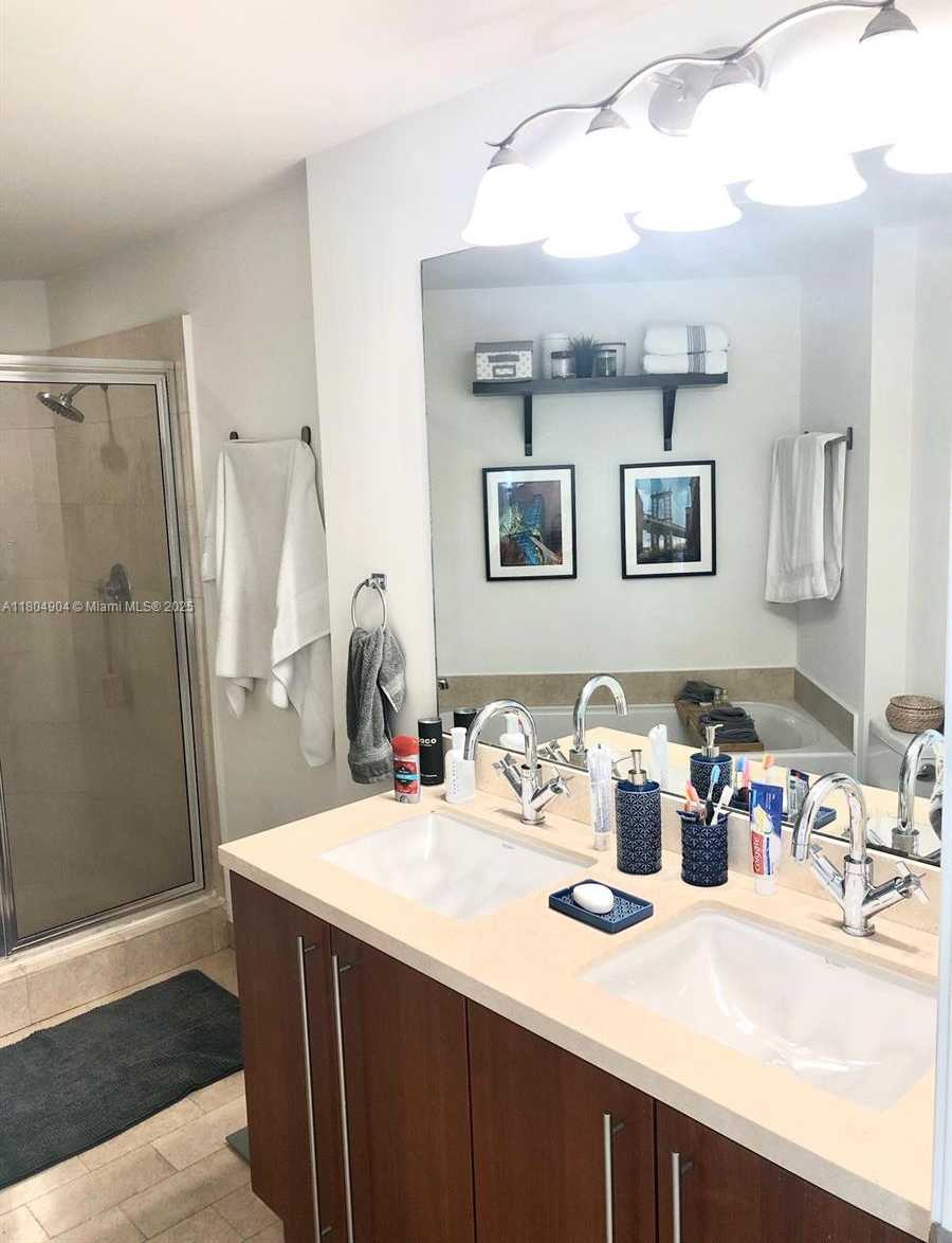 Small Image of 79 SOUTH WEST 12TH ST #2701-S, Miami Number 12