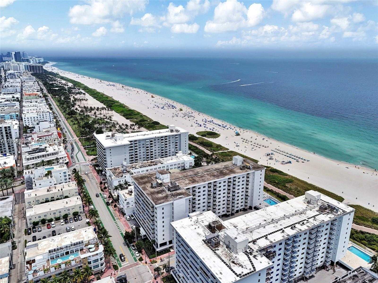 Small Image of 401 OCEAN DR #1007, Miami Beach Number 12