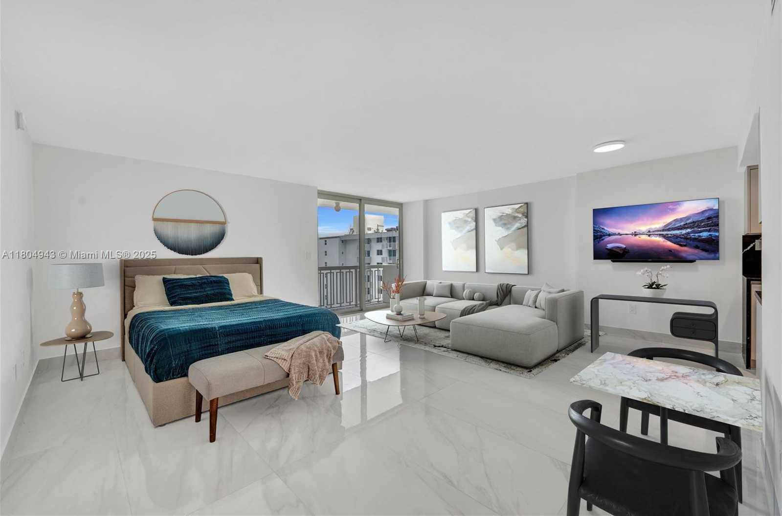 Small Image of 401 OCEAN DR #1007, Miami Beach Number 2