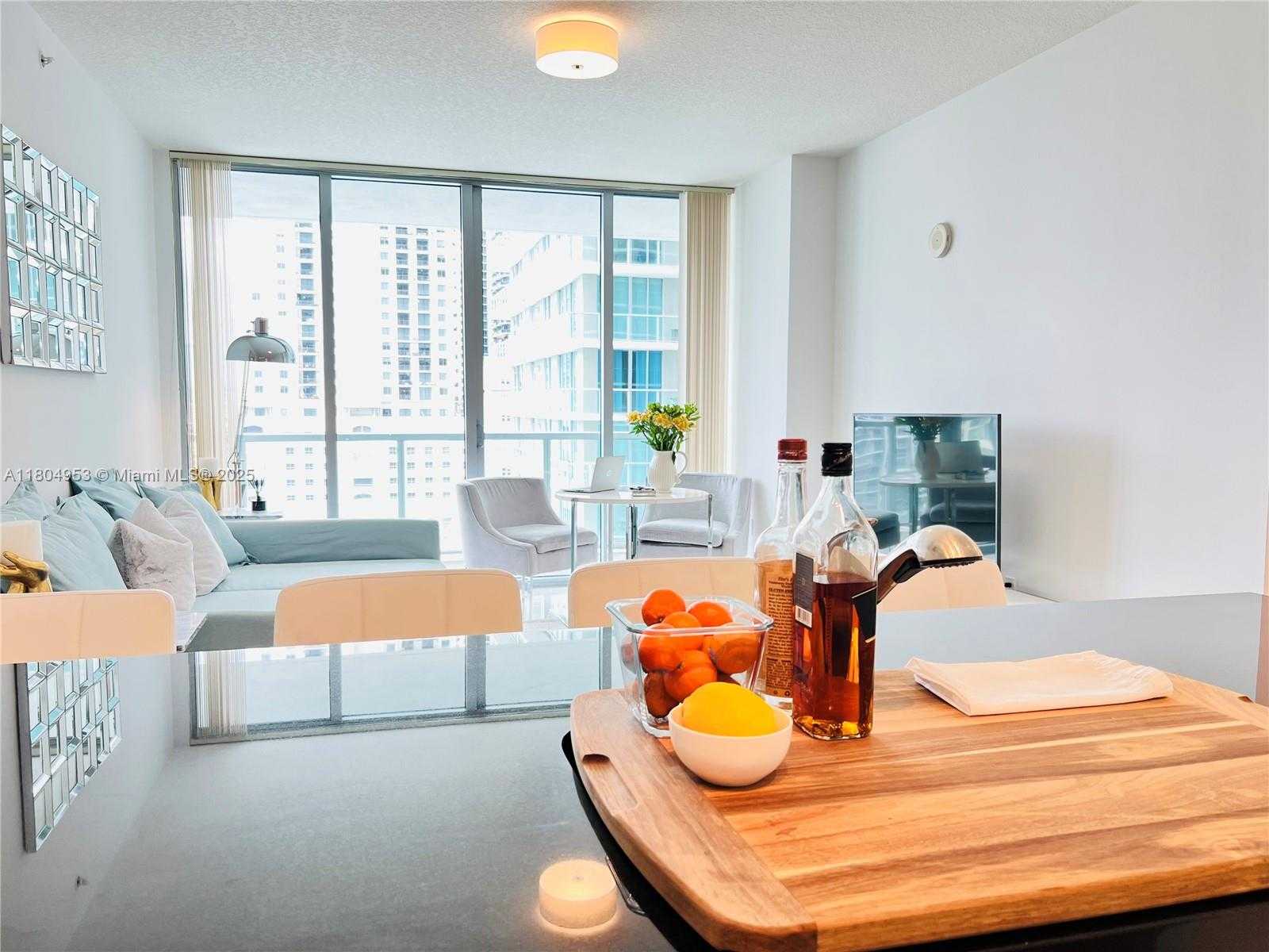 Small Image of 79 SOUTH WEST 12TH ST #1510-S, Miami Number 16