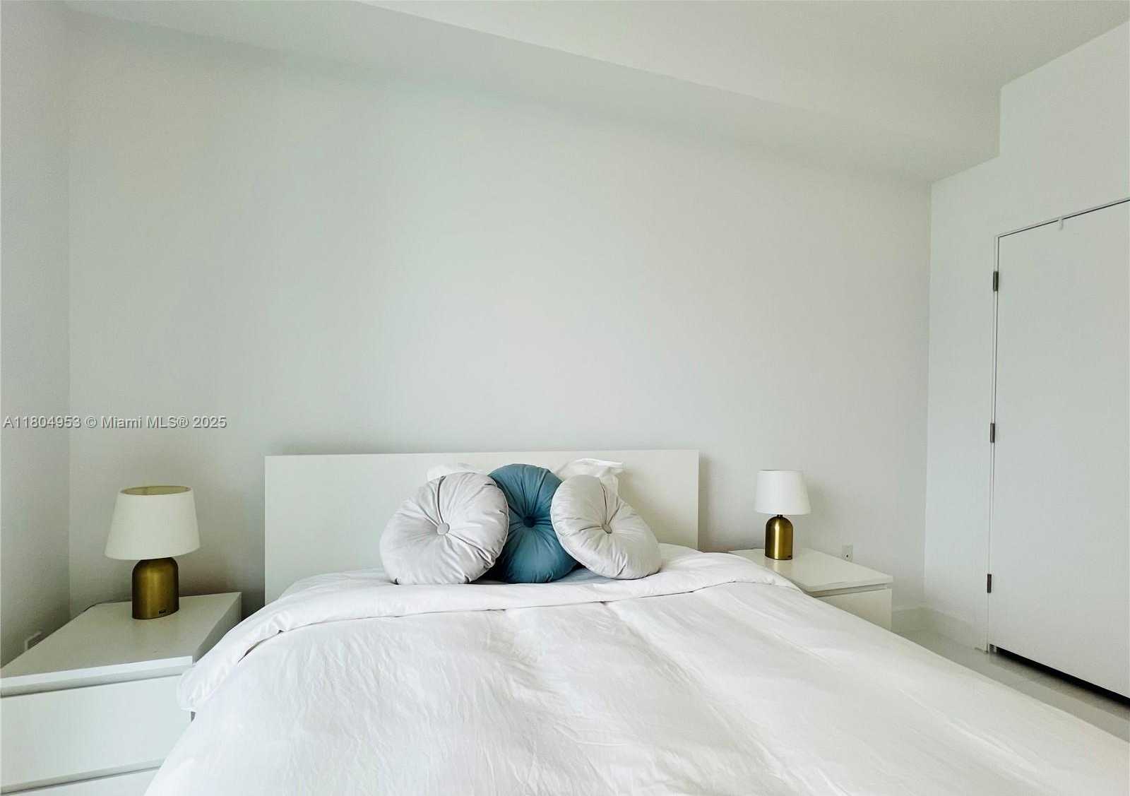 Small Image of 79 SOUTH WEST 12TH ST #1510-S, Miami Number 27