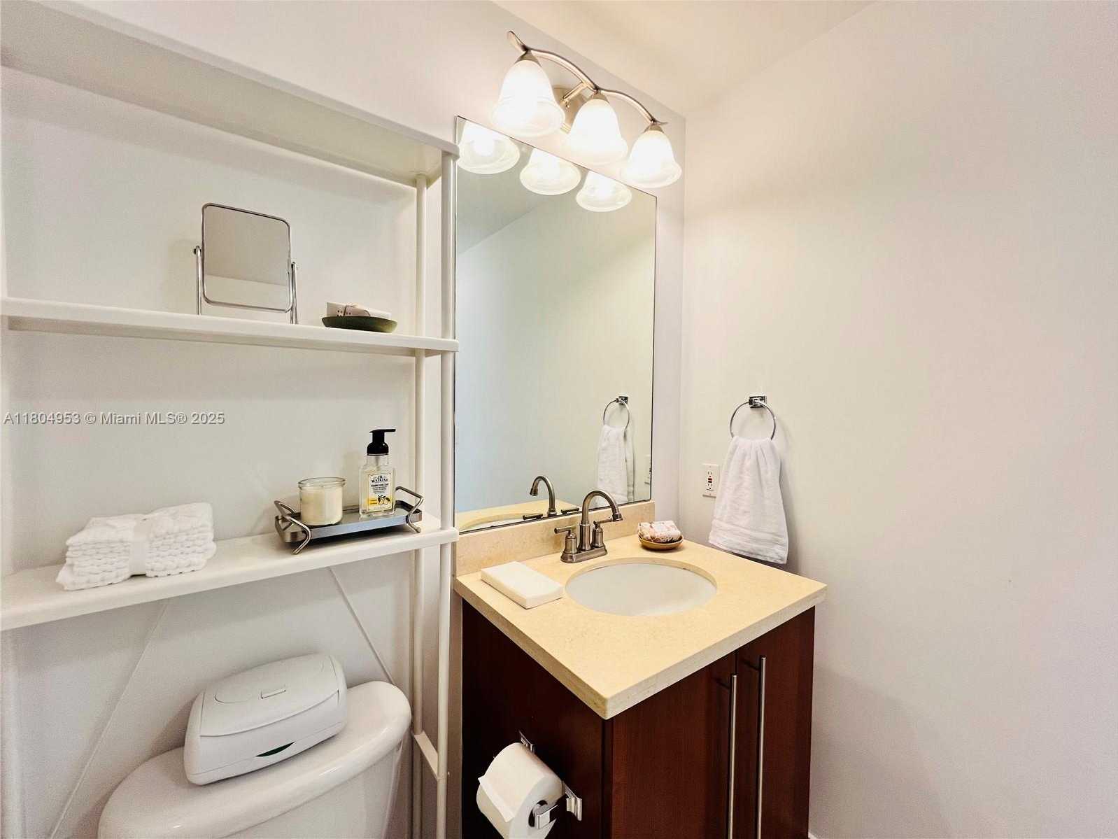 Small Image of 79 SOUTH WEST 12TH ST #1510-S, Miami Number 32