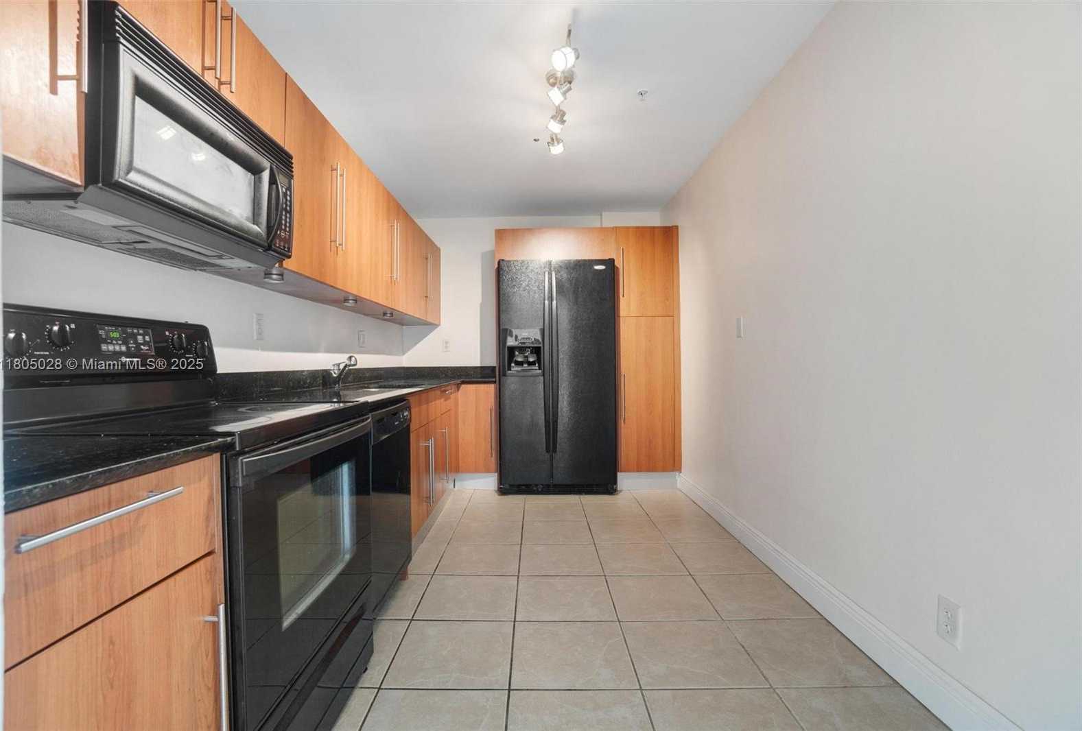 Small Image of 3000 SOUTH OCEAN DR #1112, Hollywood Number 8