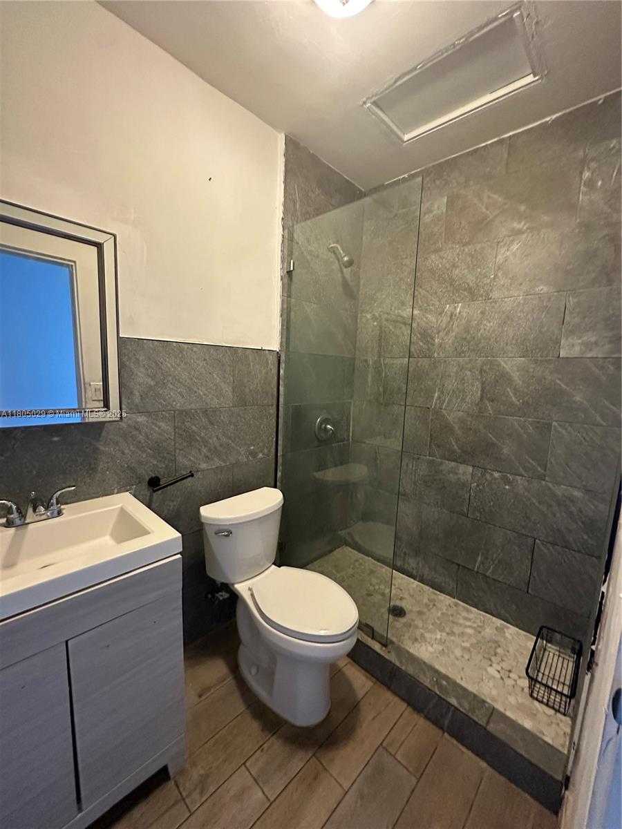 Small Image of 2275 NORTH WEST 30TH ST #3, Miami Number 7