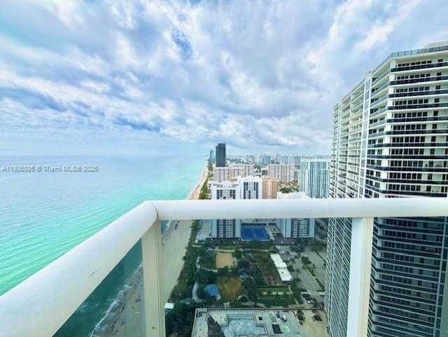 Small Image of 1830 SOUTH OCEAN DR #3702, Hallandale Beach Number 11