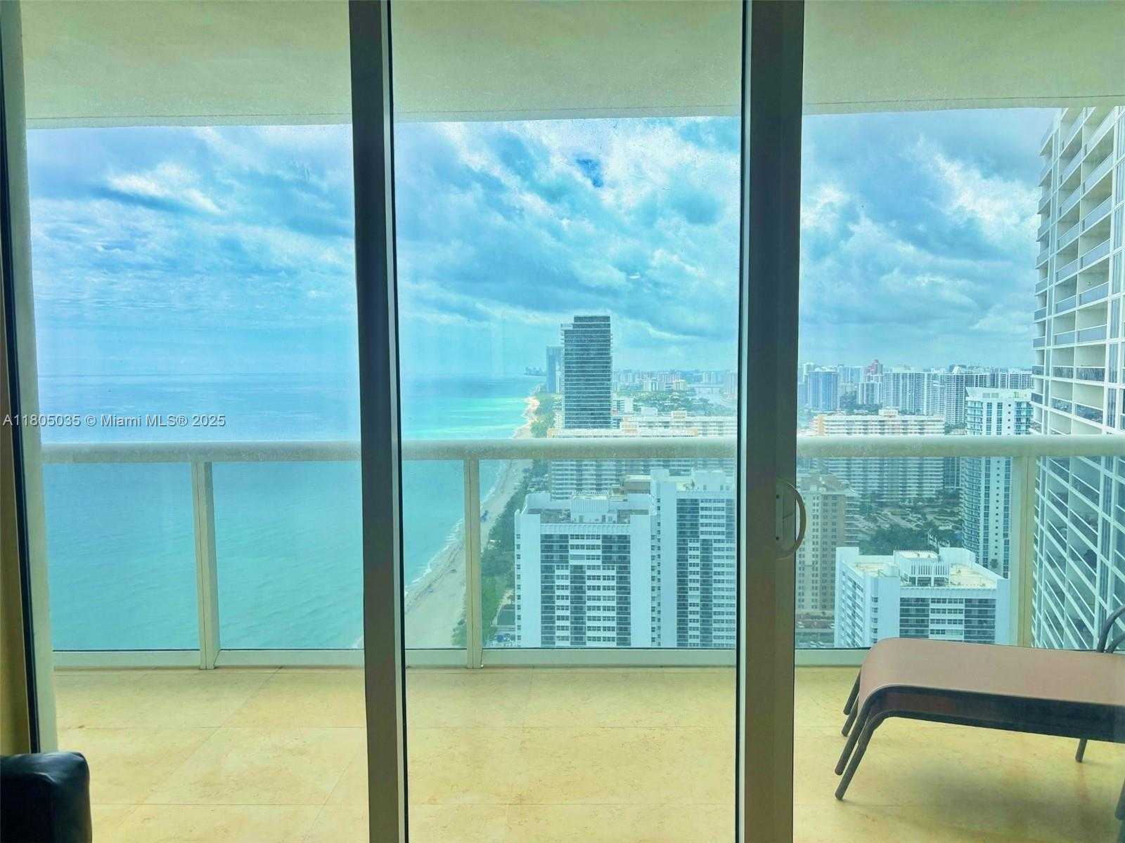 Small Image of 1830 SOUTH OCEAN DR #3702, Hallandale Beach Number 34