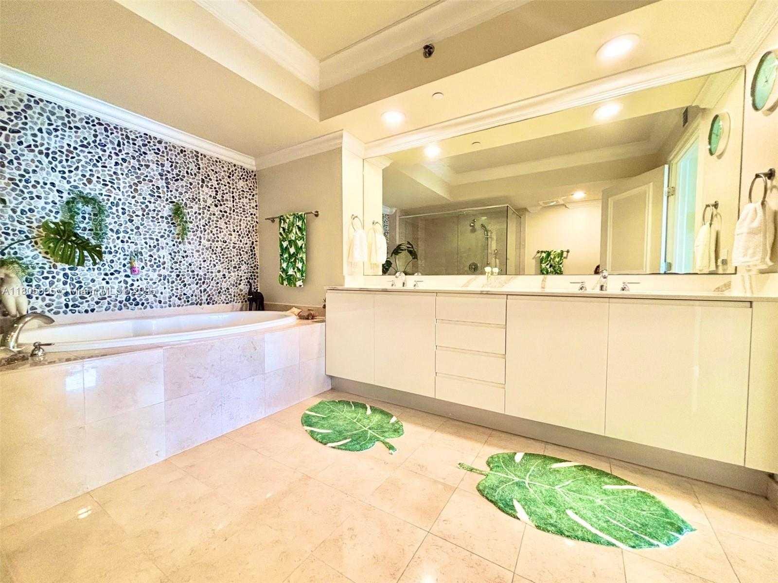 Small Image of 1830 SOUTH OCEAN DR #3702, Hallandale Beach Number 41