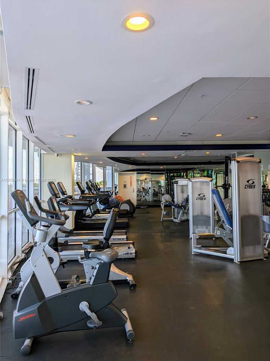 Small Image of 1900 SUNSET HARBOUR DR #2306, Miami Beach Number 12