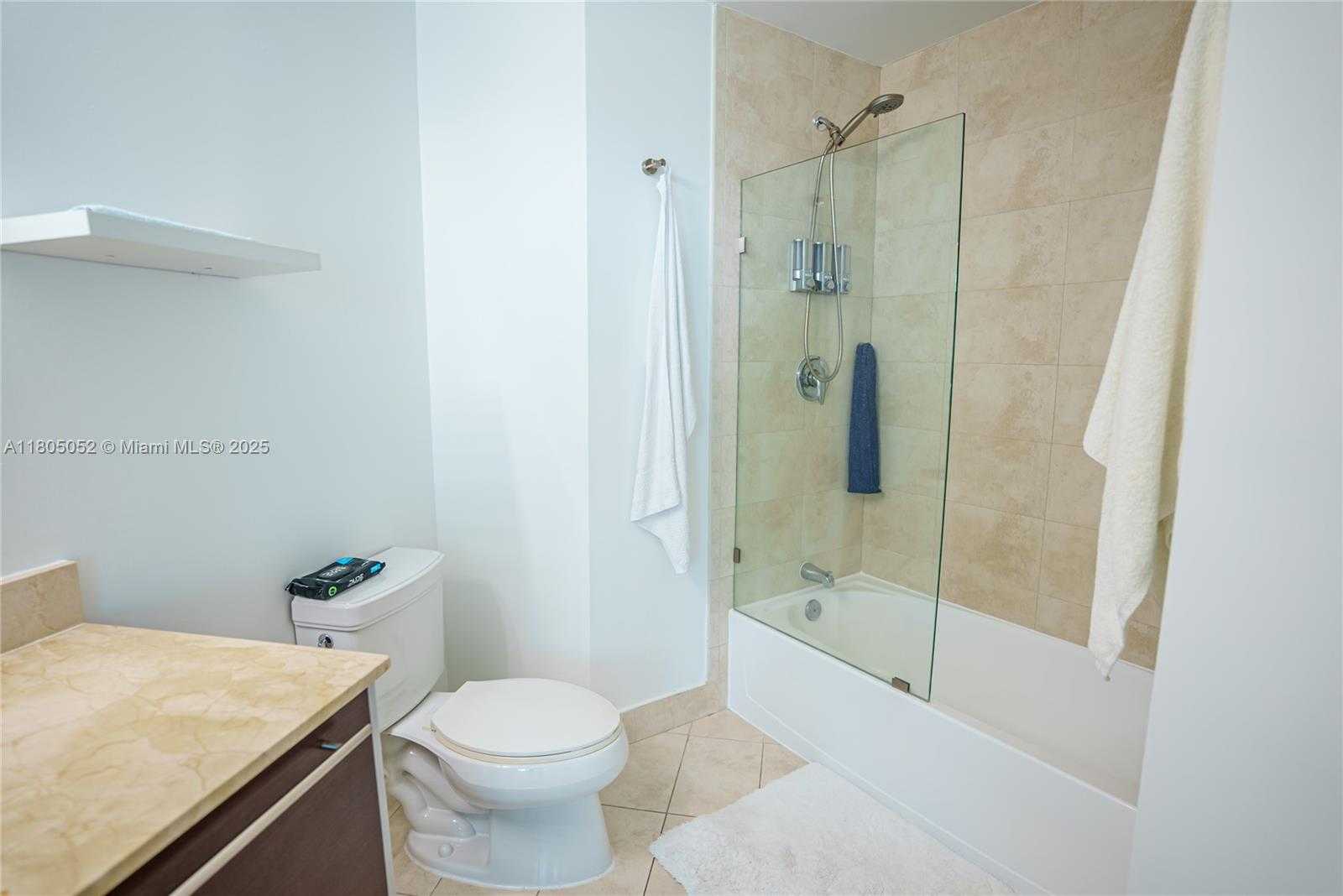Small Image of 1900 NORTH BAYSHORE DR #1918, Miami Number 13