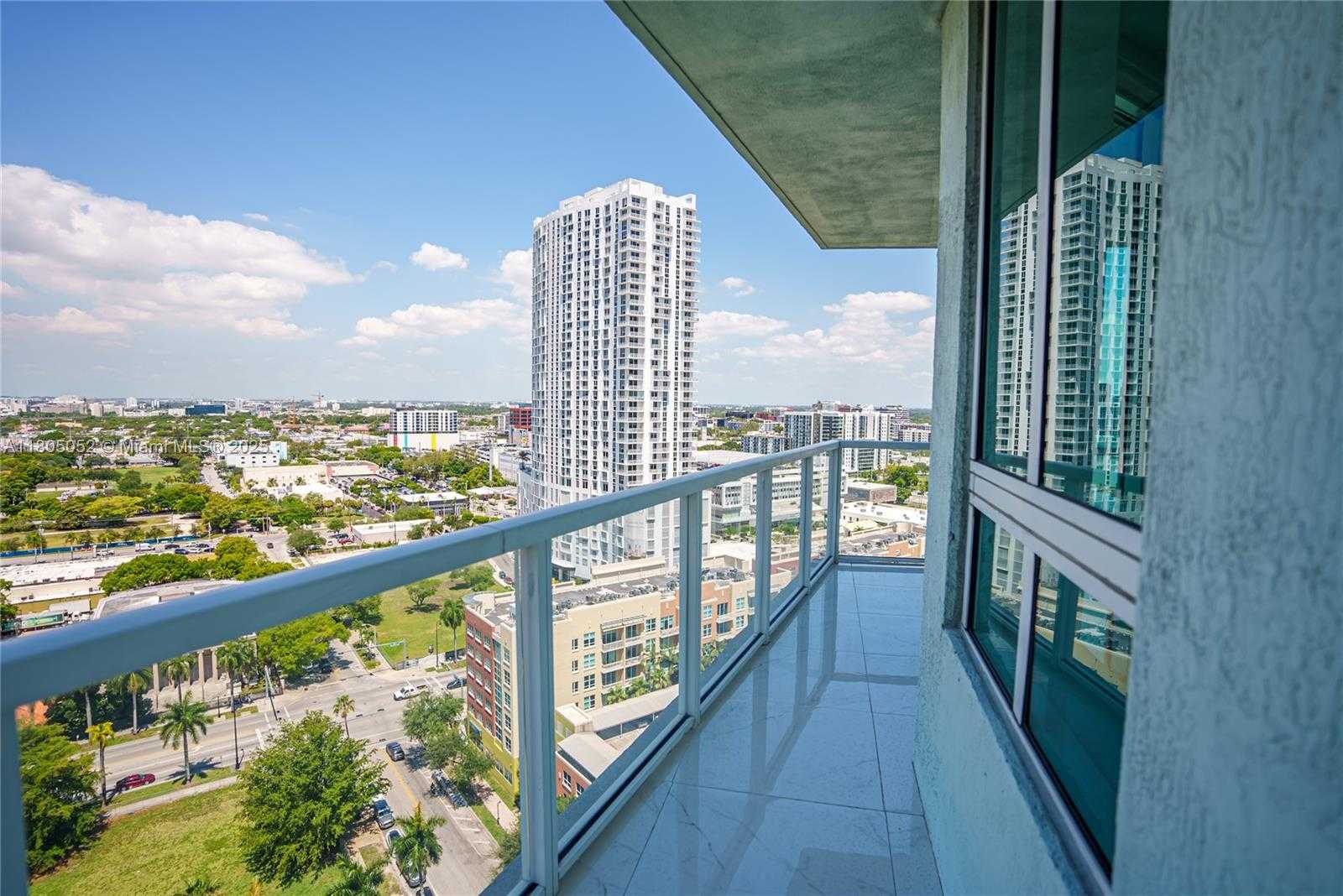 Small Image of 1900 NORTH BAYSHORE DR #1918, Miami Number 23