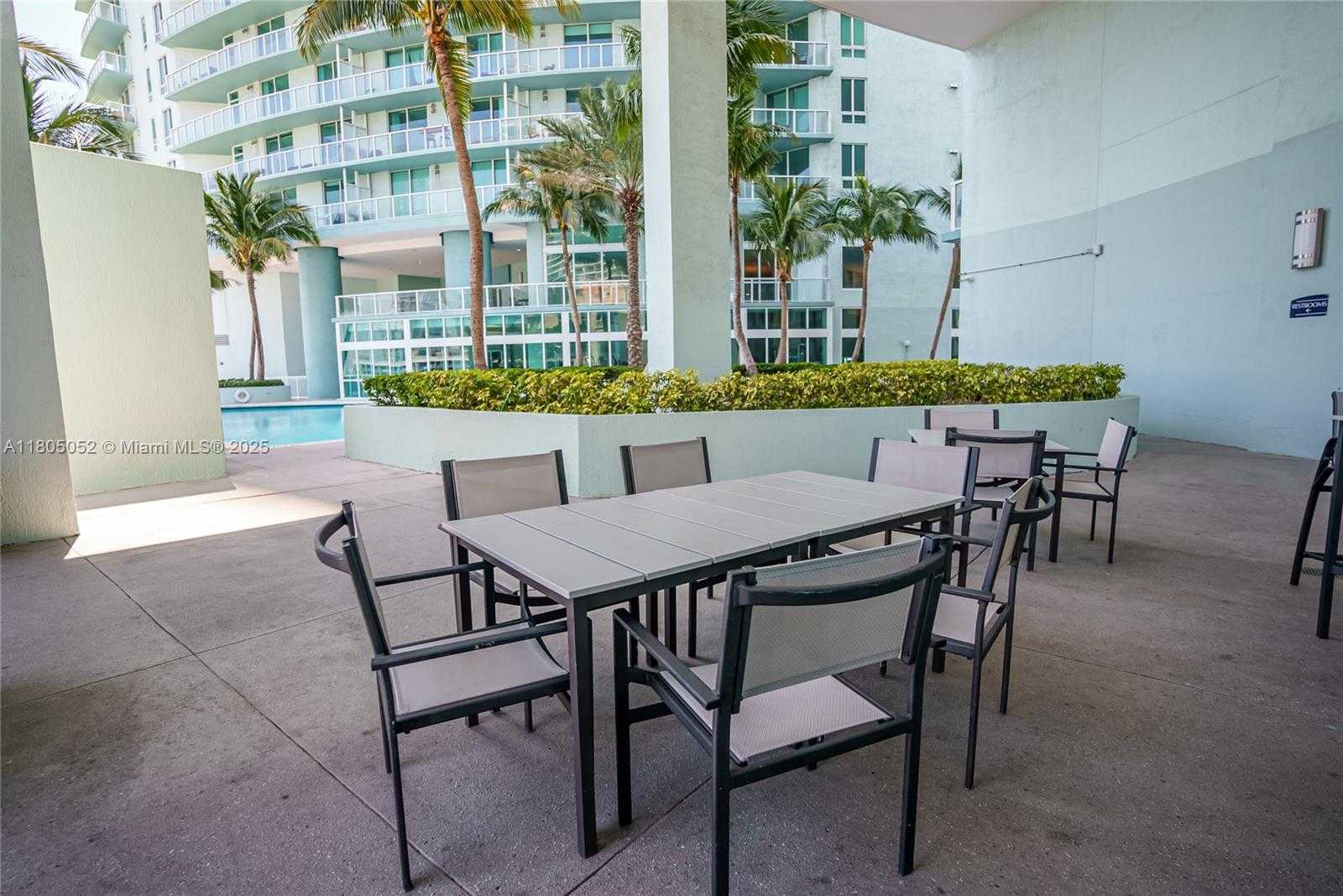 Small Image of 1900 NORTH BAYSHORE DR #1918, Miami Number 29