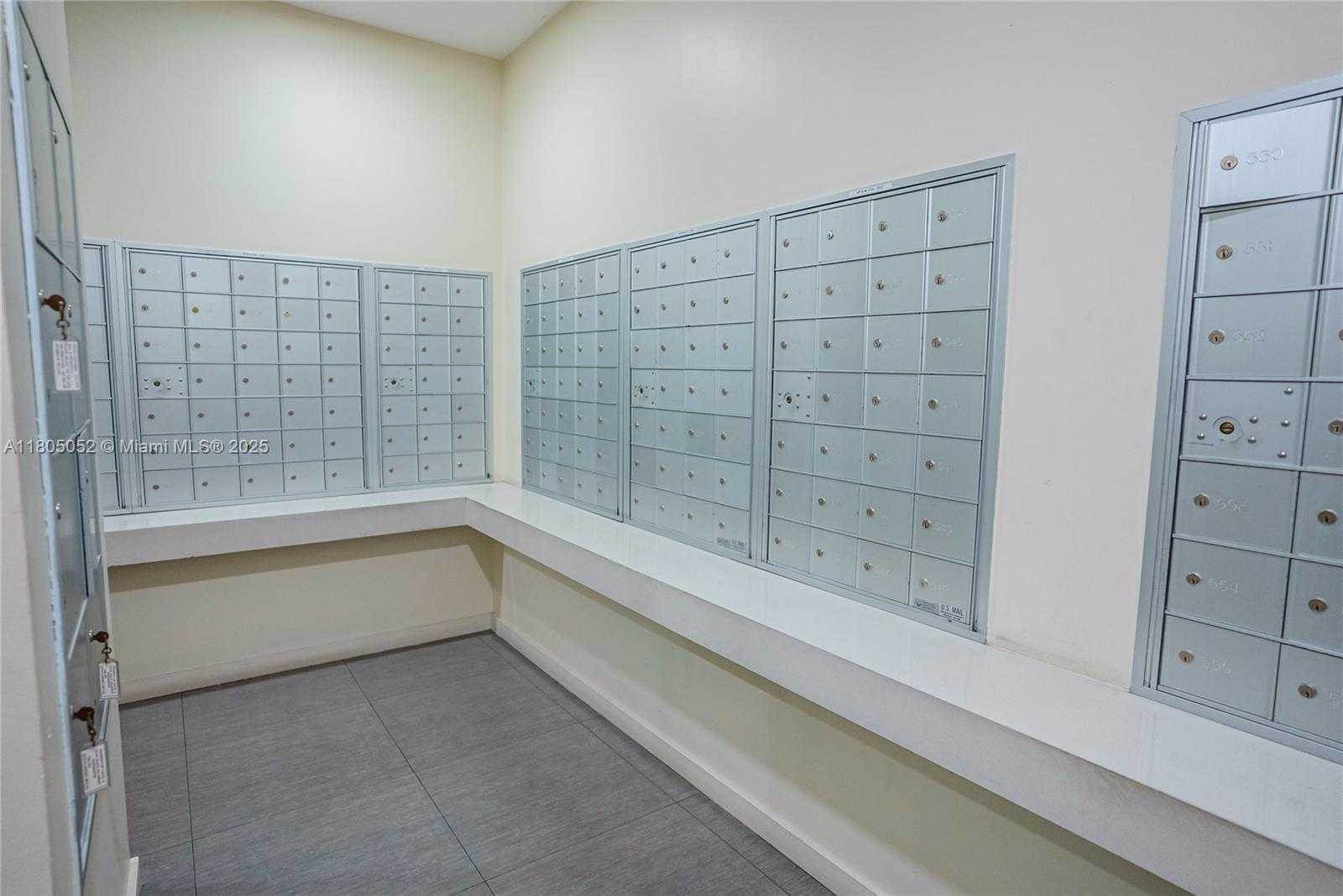Small Image of 1900 NORTH BAYSHORE DR #1918, Miami Number 46