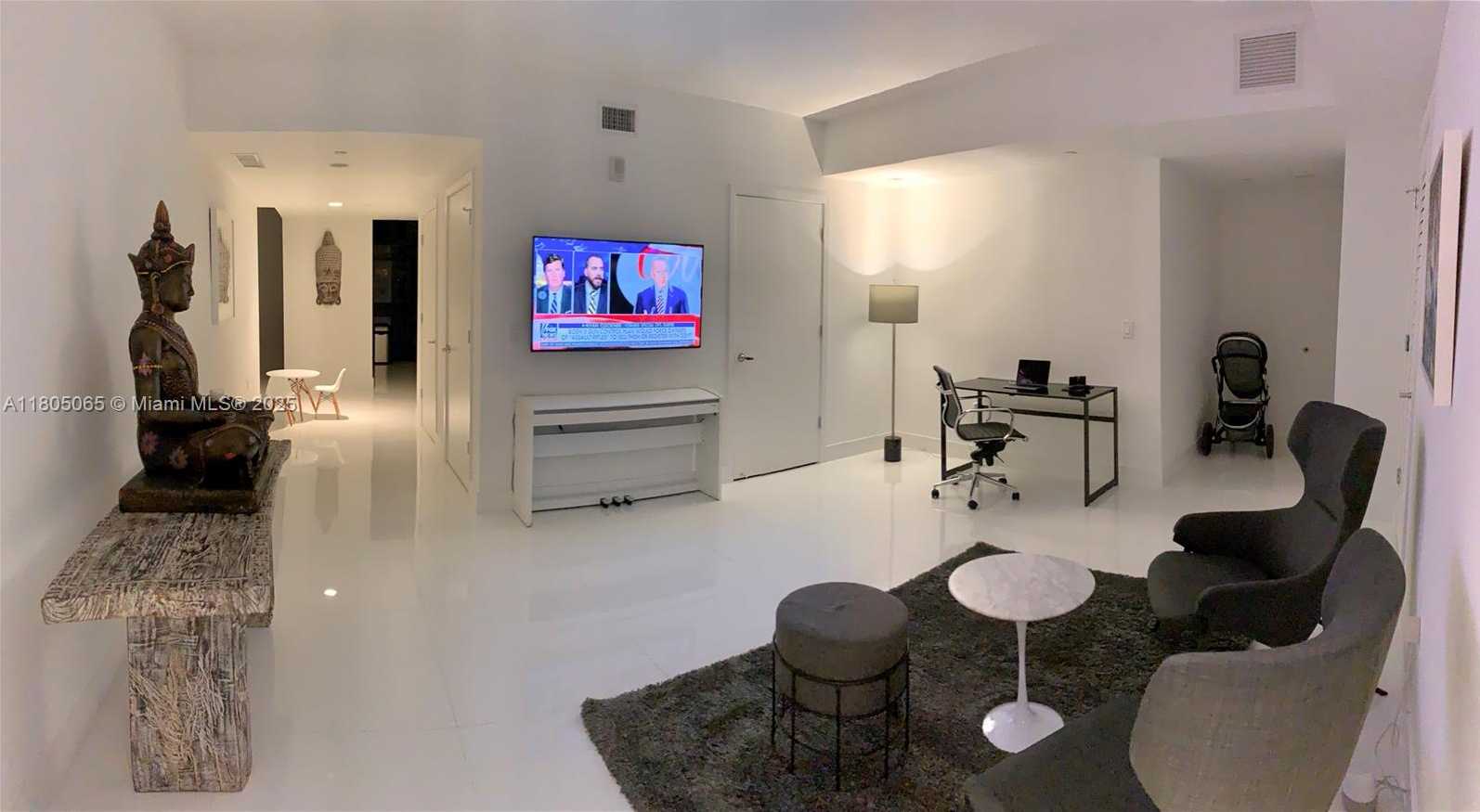 Small Image of 1010 BRICKELL AVE #4205, Miami Number 12