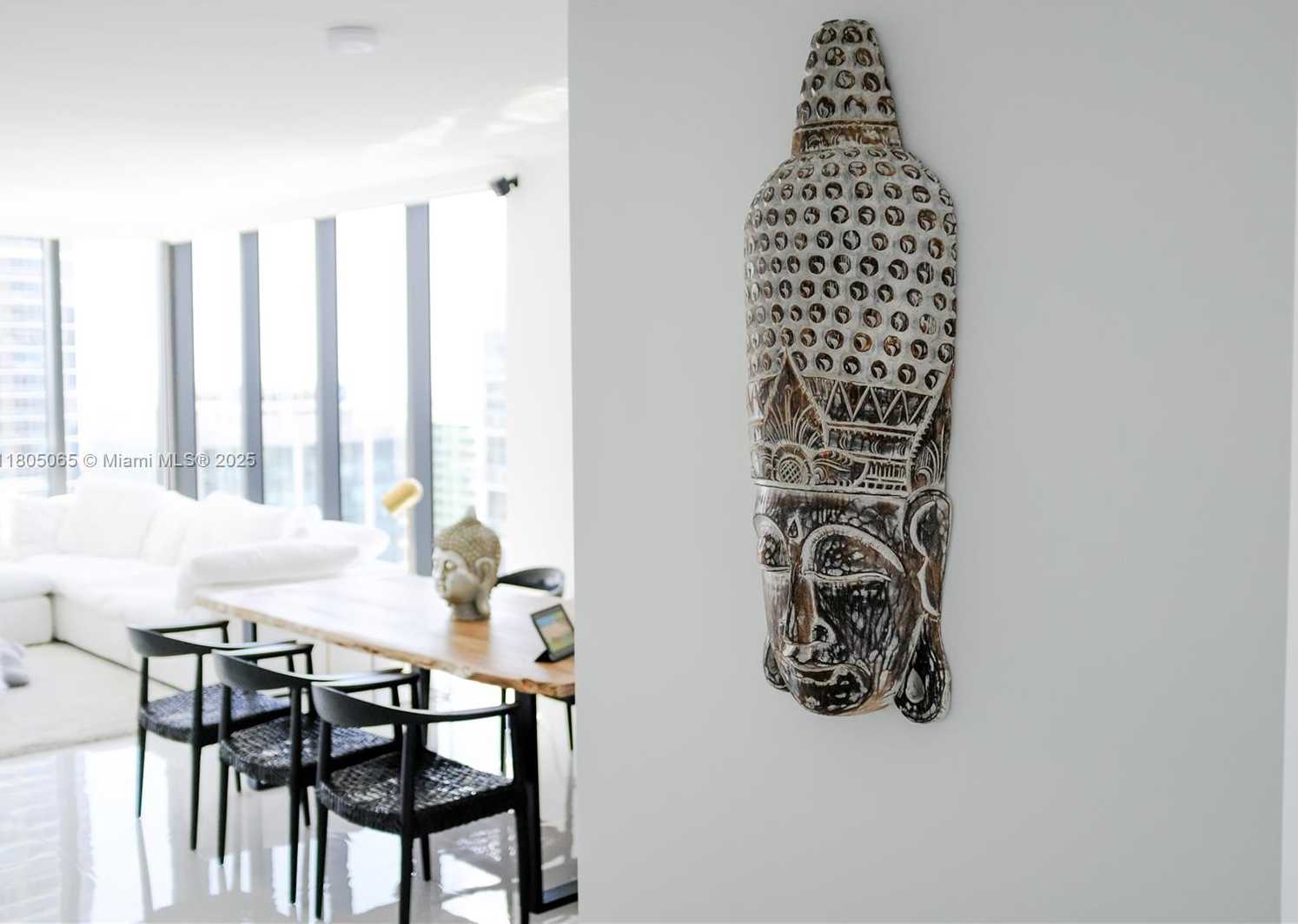 Small Image of 1010 BRICKELL AVE #4205, Miami Number 3