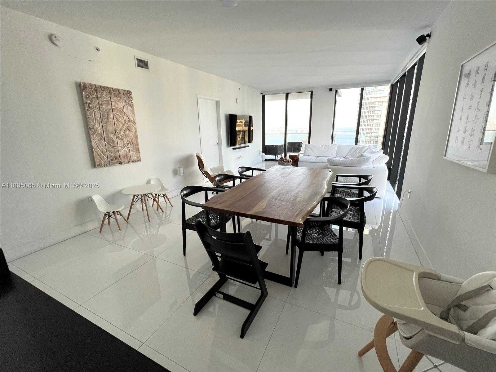 Small Image of 1010 BRICKELL AVE #4205, Miami Number 44