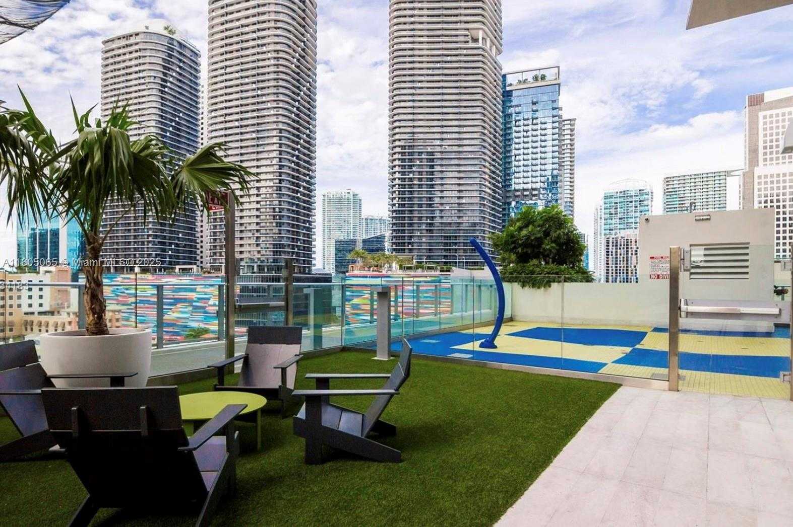 Small Image of 1010 BRICKELL AVE #4205, Miami Number 52