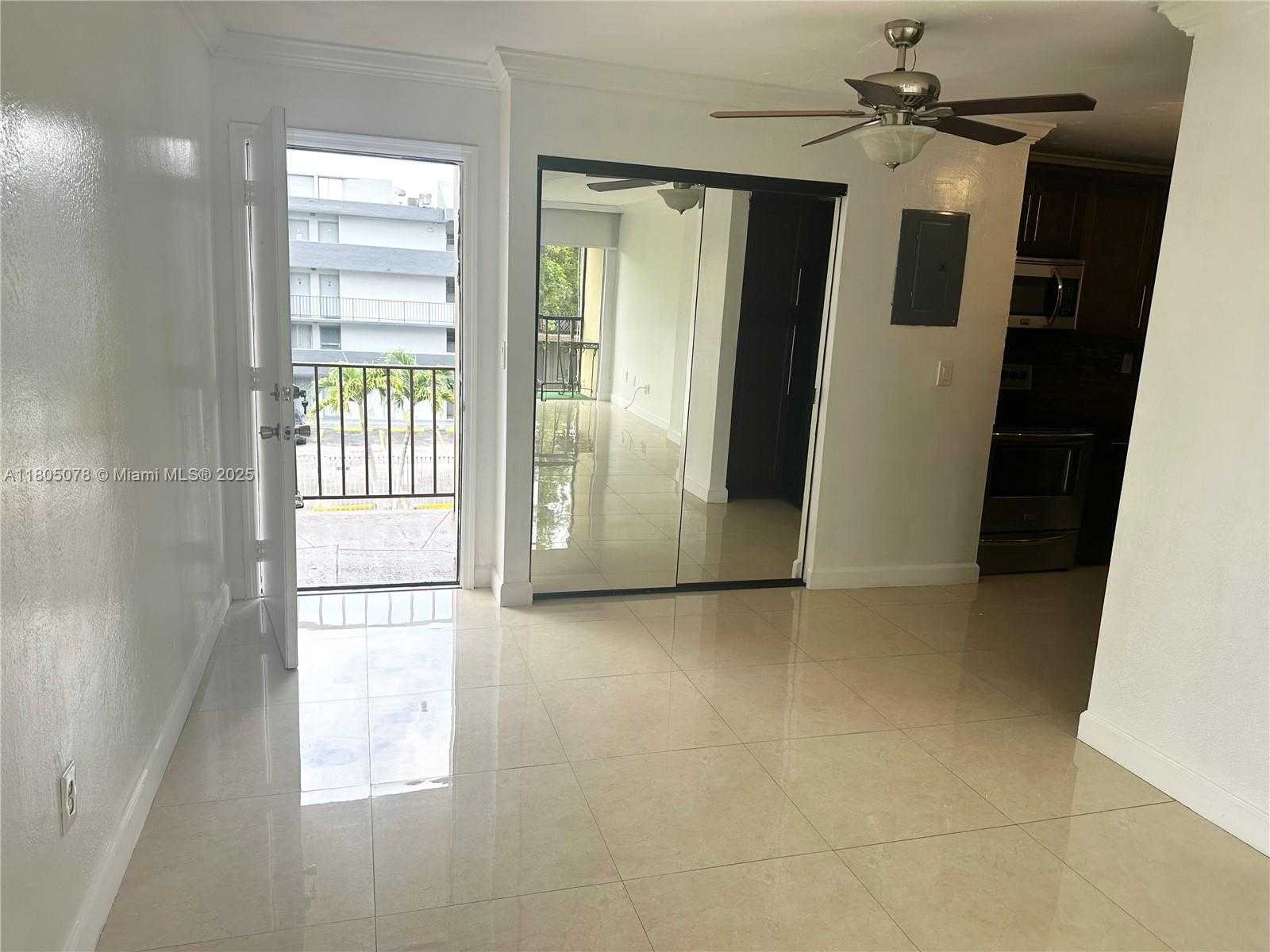 Small Image of 8840 FONTAINEBLEAU BLVD #304, Miami Number 6