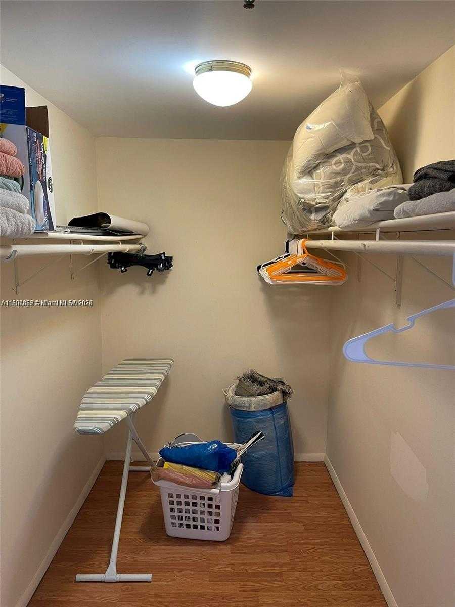 Small Image of 17900 NORTH BAY RD #603, Sunny Isles Beach Number 16